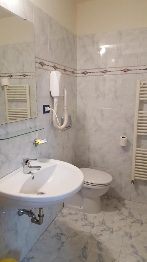 Hotel Margherita Montepiano المظهر الخارجي الصورة